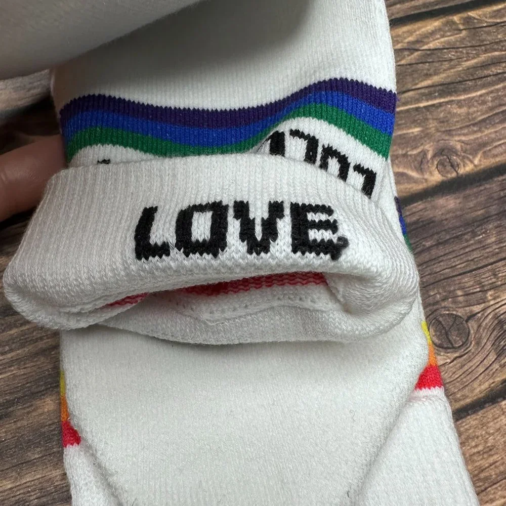 Lululemon Men's Daily Stride Crew Sock *Stripe NWT Size XL (Rainbow White) - Picture 6 of 11